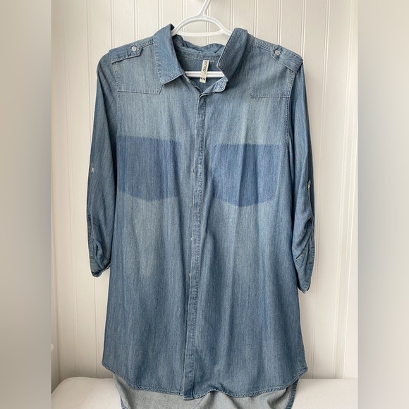 Medium, Blue “Denim” Button-Up - Picture 1 of 1